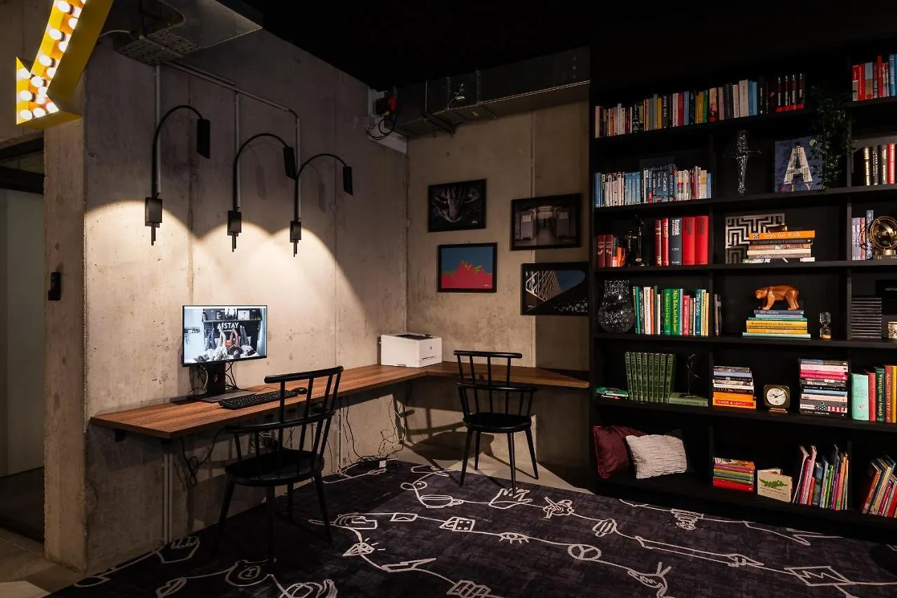 A-Stay Anvers