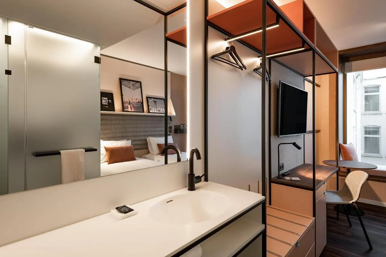 *** Hotel A-Stay Anvers Belgique